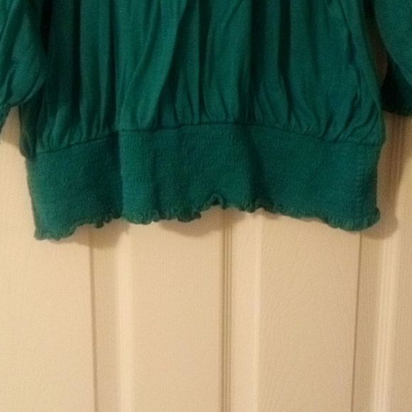 Allison Brittney Green Smocked Ruffled Blouse 3/4 Sleeve 1X - Picture 6 of 8